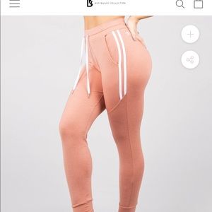 BUFFBUNNY striped jogger, medium—cider color